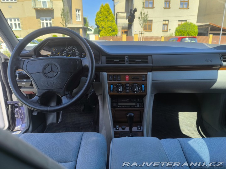 Mercedes-Benz E W 124 1995