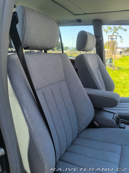Mercedes-Benz E W 124 1995