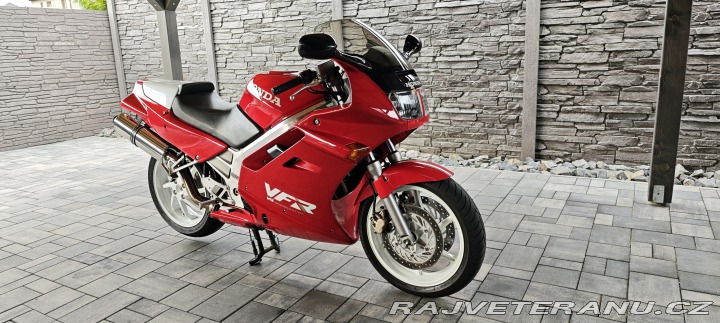Honda Ostatní modely VFR 750F 1990