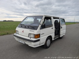 Mitsubishi  L300