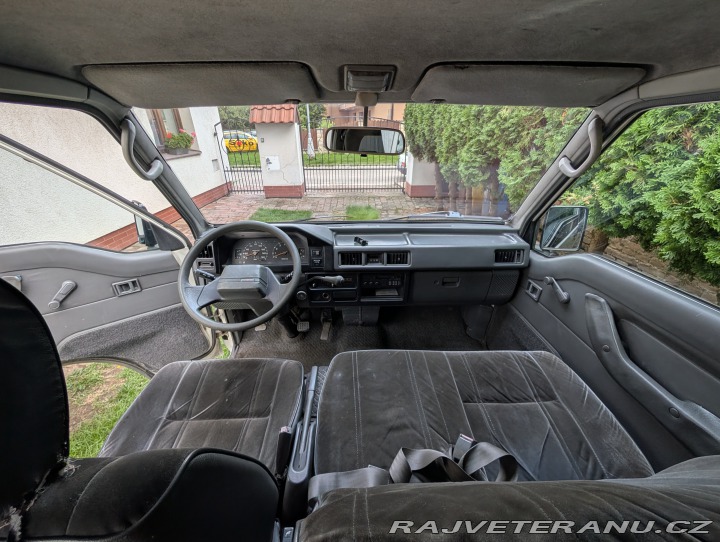 Mitsubishi Ostatní modely L300 1988