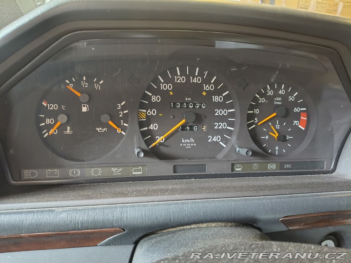 Mercedes-Benz E 124 coupé 1994