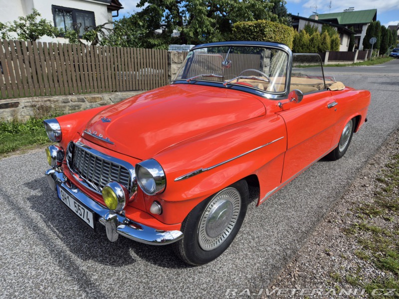 Škoda 450