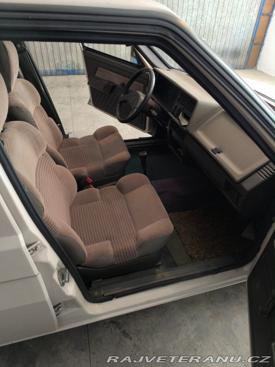 Škoda 136 LS 1990