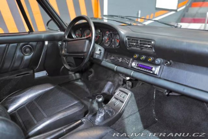 Porsche Ostatní modely 964 Carrera 2 1990