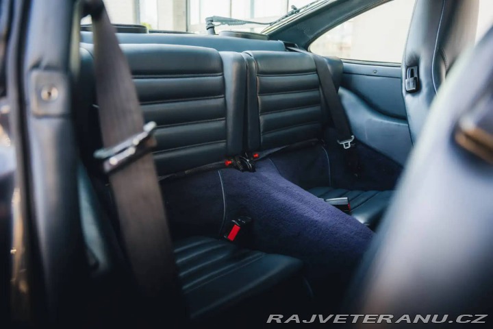 Porsche Ostatní modely 964 Carrera 2 1990