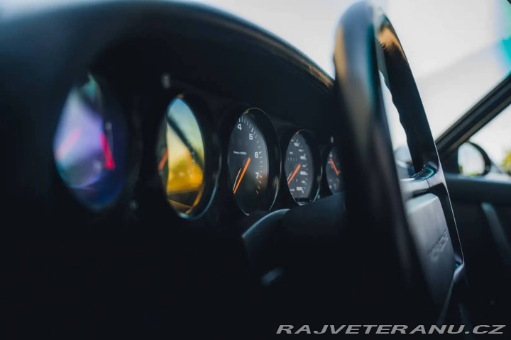 Porsche Ostatní modely 964 Carrera 2 1990