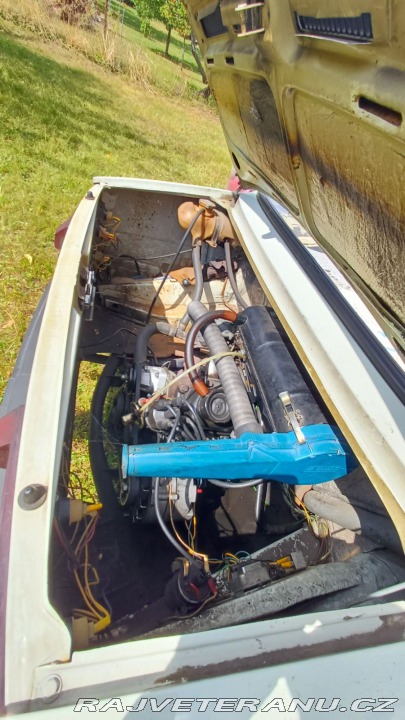 Škoda 105 TMB10M00L 1987