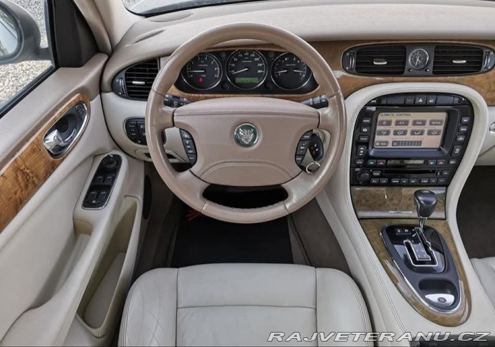 Jaguar XJR X350 2003