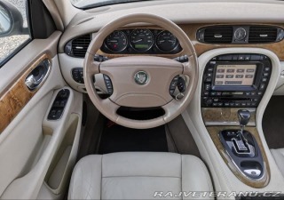 Jaguar XJR X350 2003