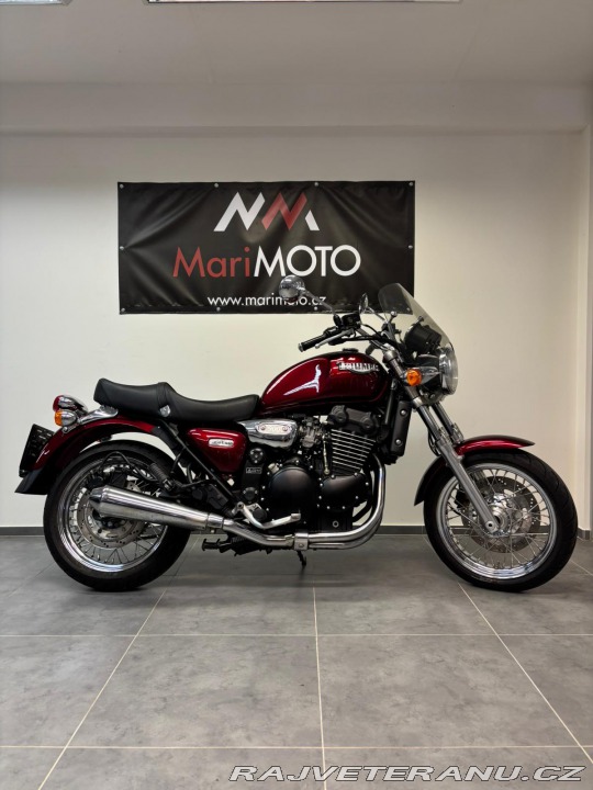 Triumph Ostatní modely Legend 900 TT 2000