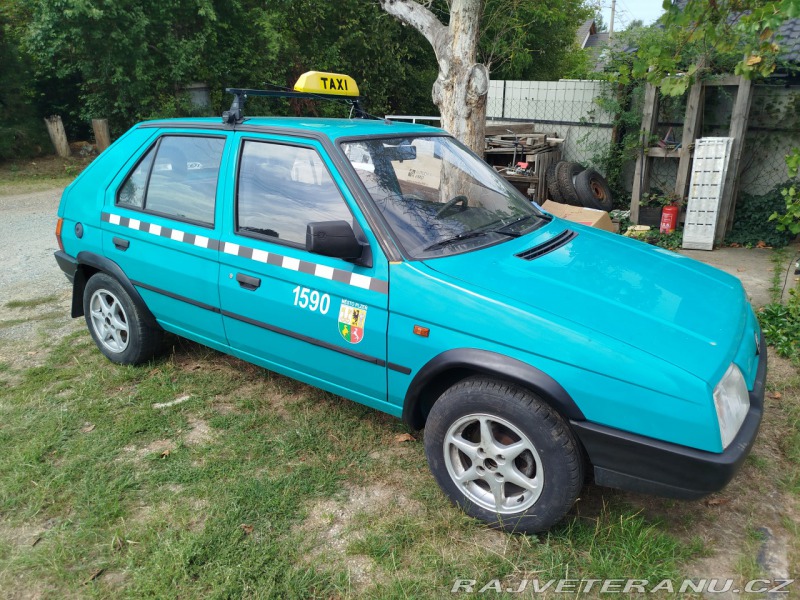 Škoda Favorit 135