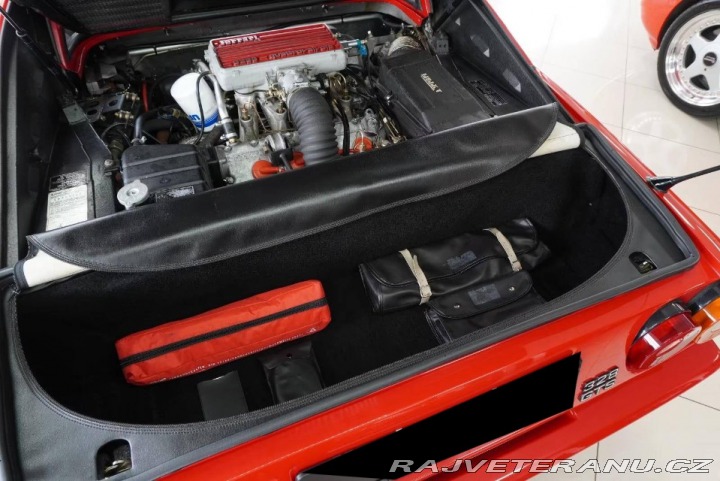 Ferrari 328 GTS 1989