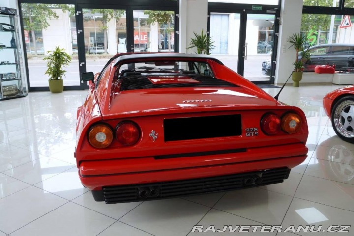 Ferrari 328 GTS 1989