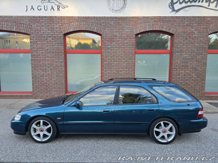 Honda Accord Aerodeck CE7 2.2iES ČR AC 1996