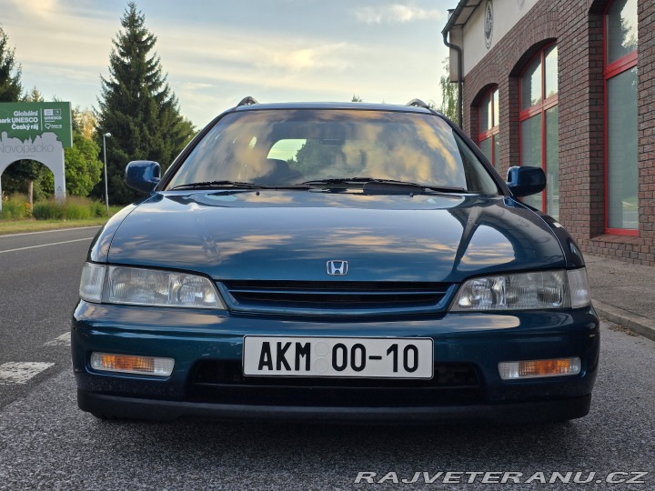 Honda Accord Aerodeck CE7 2.2iES ČR AC 1996