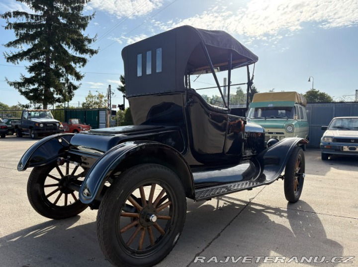 Ford T Runaboat 2 miestny 1920