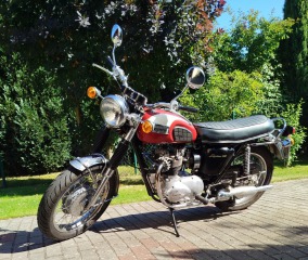 Triumph Daytona T100R