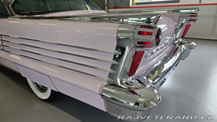 Oldsmobile 98 371 V8 Rocket 1958