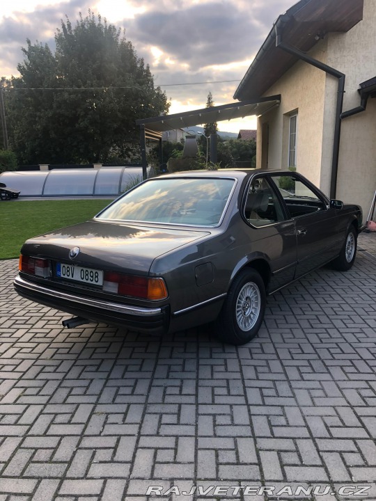 BMW 6 BMW E24 633 CSi - Karmann 1977