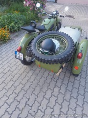 Dněpr K-750 1800