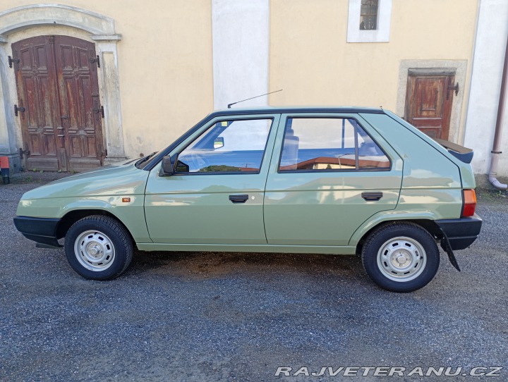 Škoda Favorit 135LS +přívěs Sport Jacht 1990