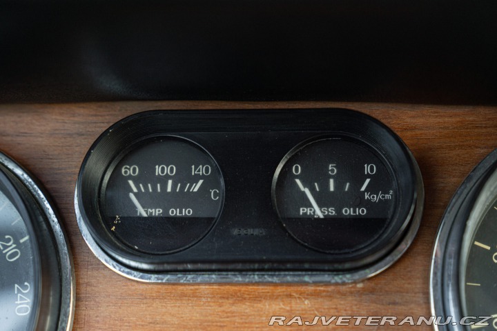 Ferrari 330 GT 2+2 MK I 1964