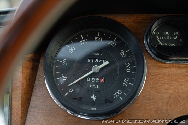 Ferrari 330 GT 2+2 MK I 1964