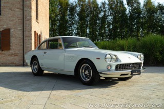 Ferrari 330 GT 2+2 MK I 1964