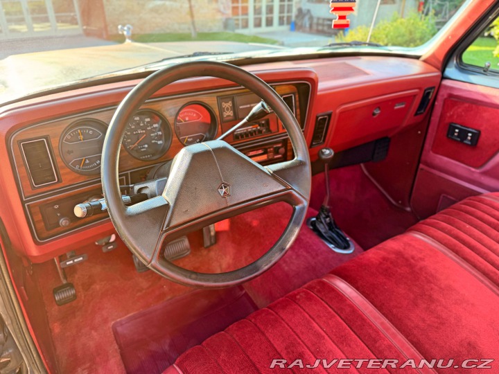 Dodge RAM W250 LE | 5.2 V8 | 4×4 1988