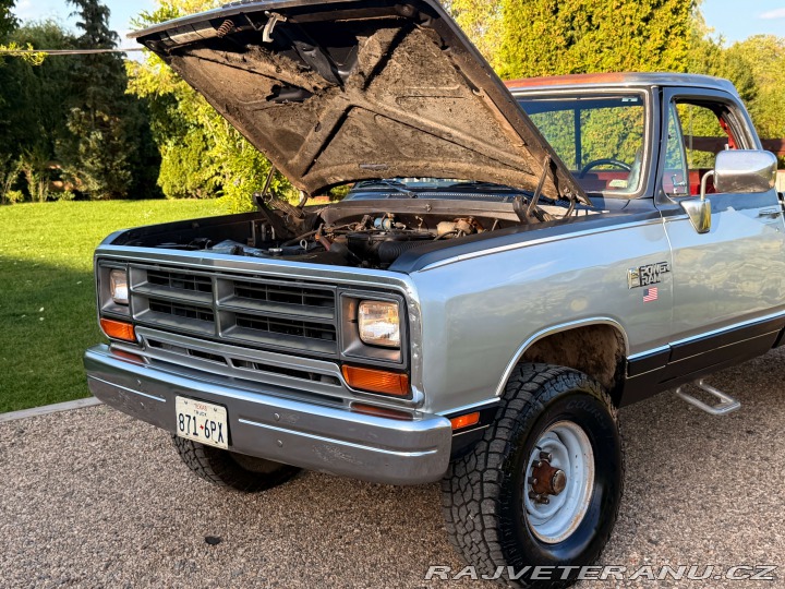 Dodge RAM W250 LE | 5.2 V8 | 4×4 1988