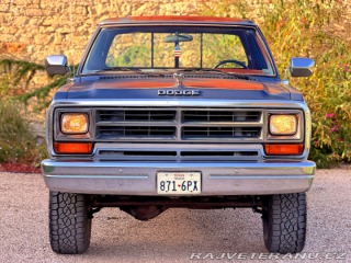 Dodge RAM W250 LE | 5.2 V8 | 4×4 1988