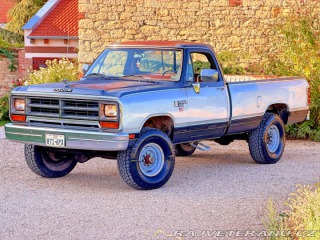 Dodge RAM W250 LE | 5.2 V8 | 4×4 1988