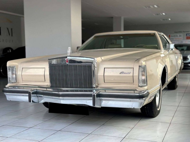 Lincoln Continental Mark V Cartier Designer
