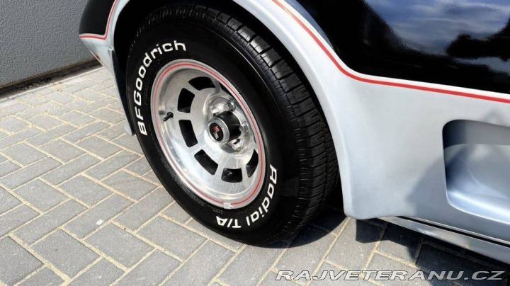 Chevrolet Corvette Pace Car - Anniversary Edition 1978
