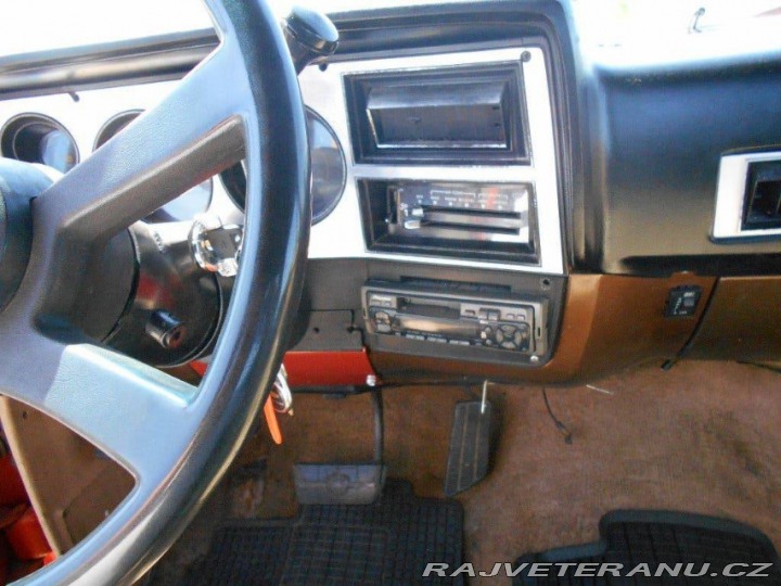 Chevrolet Ostatní modely C10 5.0 V8 Scottsdale 1981