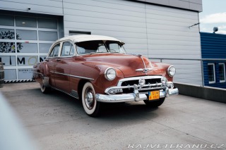 Chevrolet  Deluxe Styleline