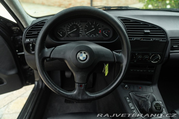 BMW 3 318 IS RACING 1994