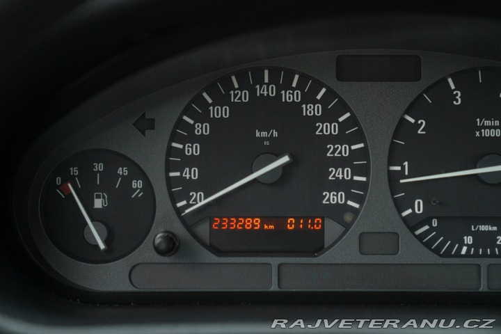 BMW 3 318 IS RACING 1994