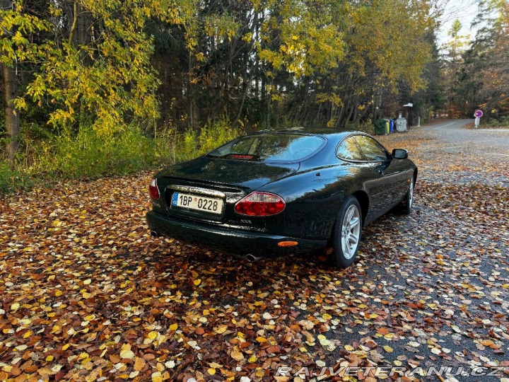Jaguar XKR 4,0 kompresor 2001