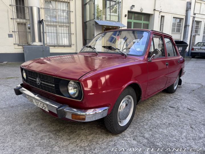 Škoda 105 105L užovka 1978