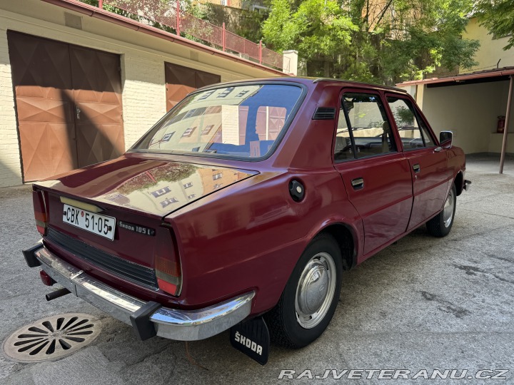 Škoda 105 105L užovka 1978