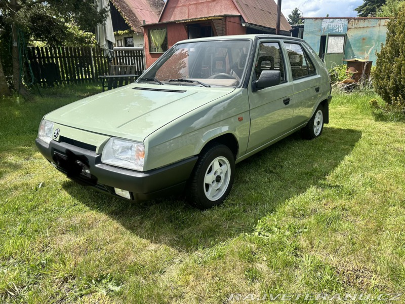Škoda Favorit