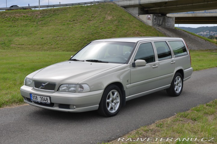Volvo Ostatní modely V70 2.0T 2000