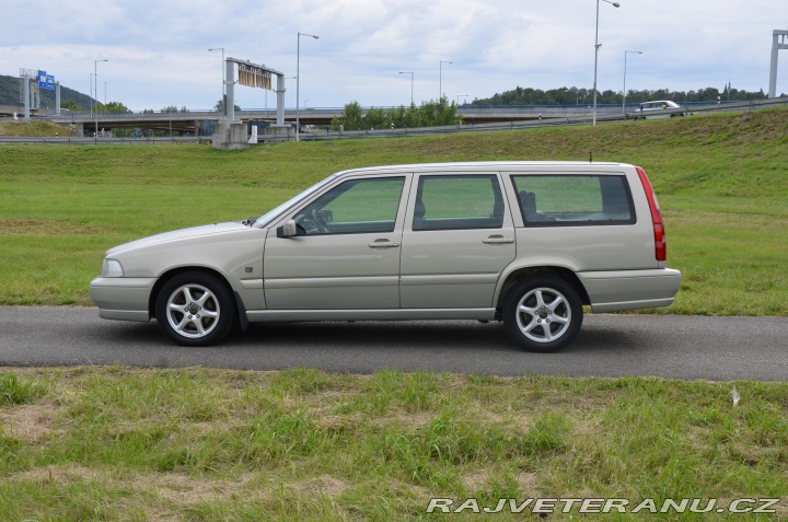 Volvo Ostatní modely V70 2.0T 2000