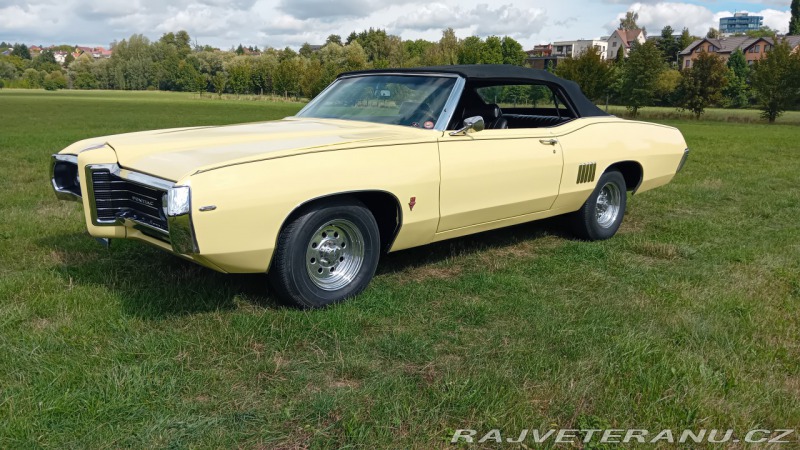 Pontiac Ostatní modely Parisienne 2+2