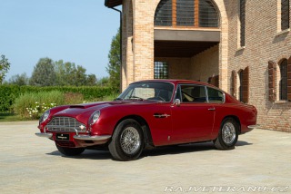 Aston Martin DB DB6 SPORTS SALOON