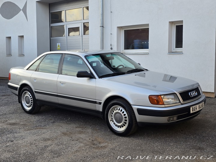 Audi 100 2.3E pětiválec A/C krásná 1991