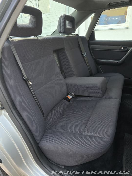 Audi 100 2.3E pětiválec A/C krásná 1991