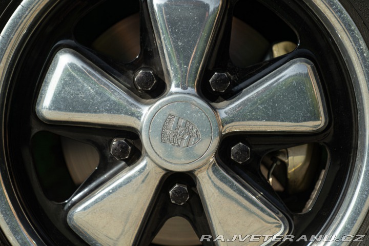 Porsche 911 S 2.4 TARGA 1973